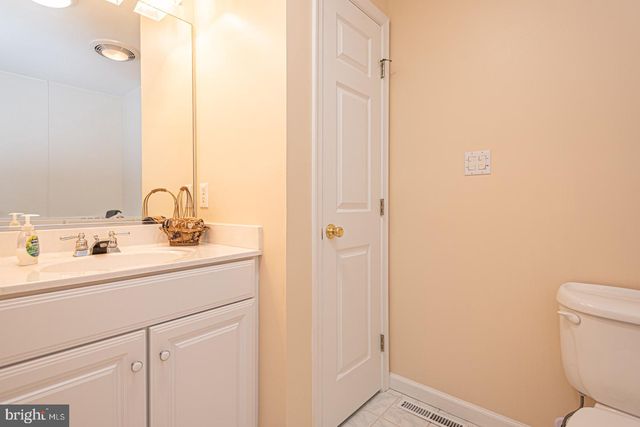 105 TAIL OF THE FOX DR, Ocean Pines, MD 21811
