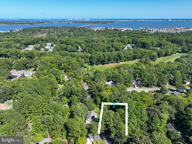 105 TAIL OF THE FOX DR, Ocean Pines, MD 21811
