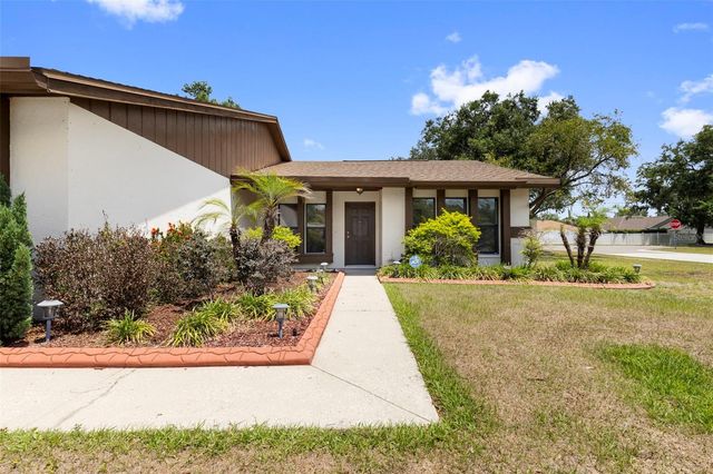 1836 CRAVEN DRIVE, Seffner, FL 33584