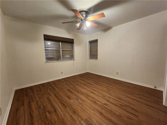 4401 Driftwood Pl, Corpus Christi, TX 78411