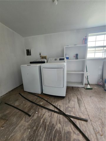 4401 Driftwood Pl, Corpus Christi, TX 78411