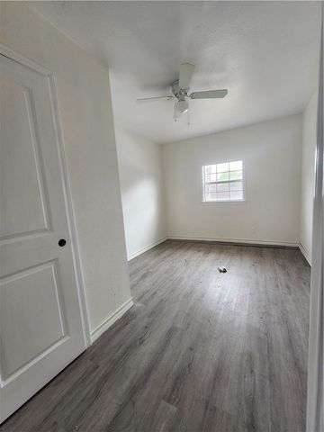 4401 Driftwood Pl, Corpus Christi, TX 78411