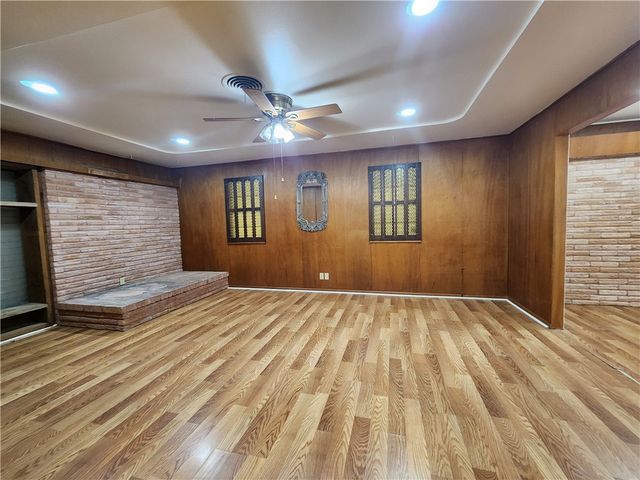 4401 Driftwood Pl, Corpus Christi, TX 78411