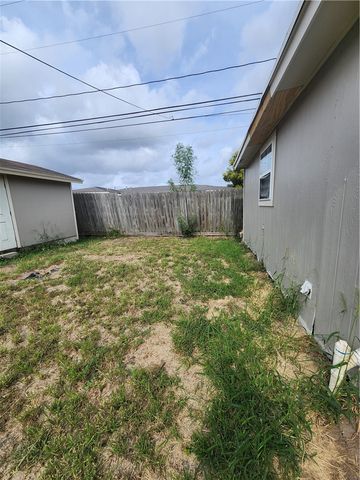 4401 Driftwood Pl, Corpus Christi, TX 78411