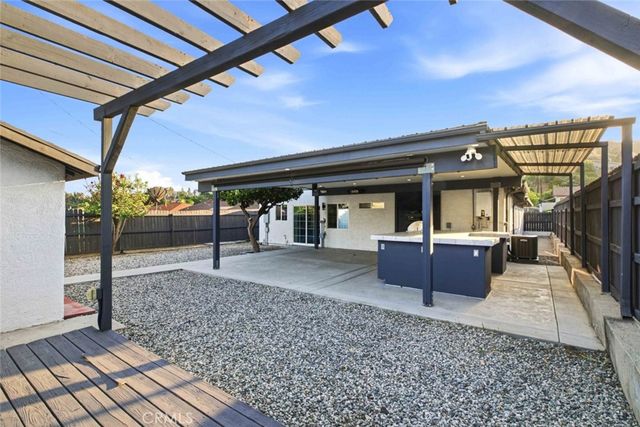 2468 Richelieu Avenue, Los Angeles, CA 90032