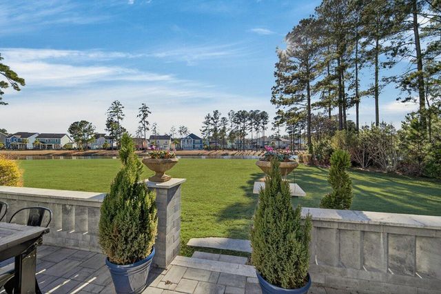 403 Four Seasons Boulevard, Summerville, SC 29486