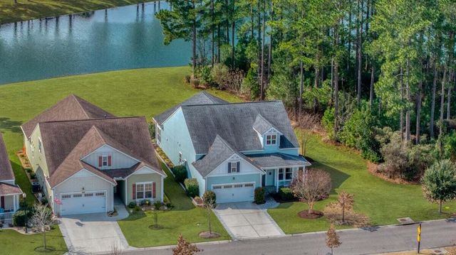403 Four Seasons Boulevard, Summerville, SC 29486