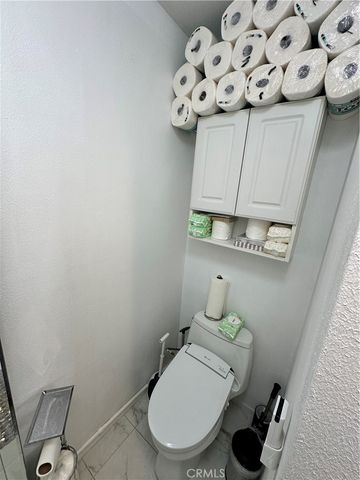 5460 White Oak Ave C106, Encino, CA 91316