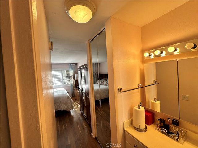 5460 White Oak Ave C106, Encino, CA 91316