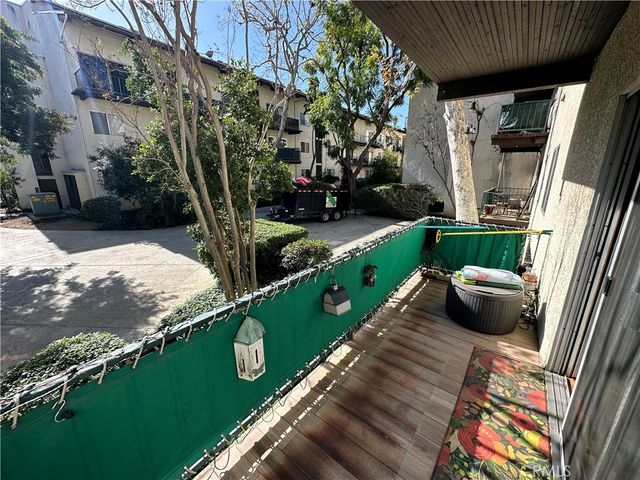 5460 White Oak Ave C106, Encino, CA 91316