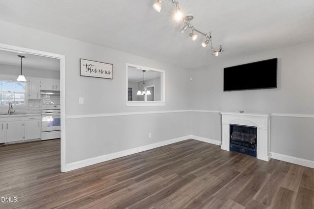 208 S Webb Street, Selma, NC 27576