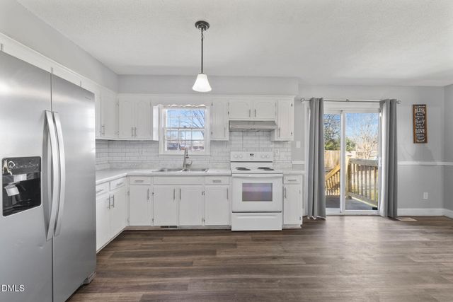 208 S Webb Street, Selma, NC 27576