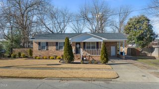 208 S Webb Street, Selma, NC 27576