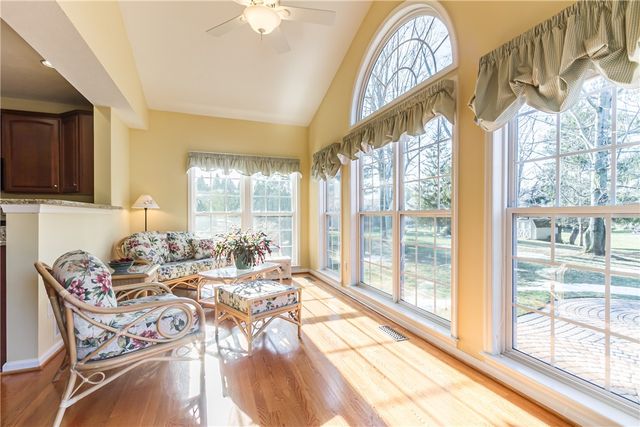 611 Maris Run, Webster, NY 14580