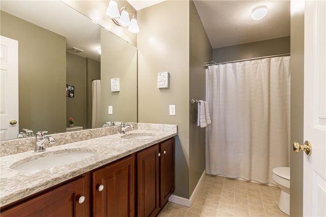 611 Maris Run, Webster, NY 14580