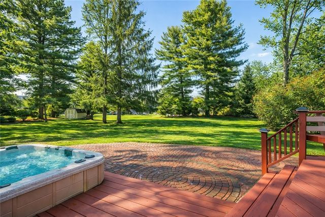 611 Maris Run, Webster, NY 14580