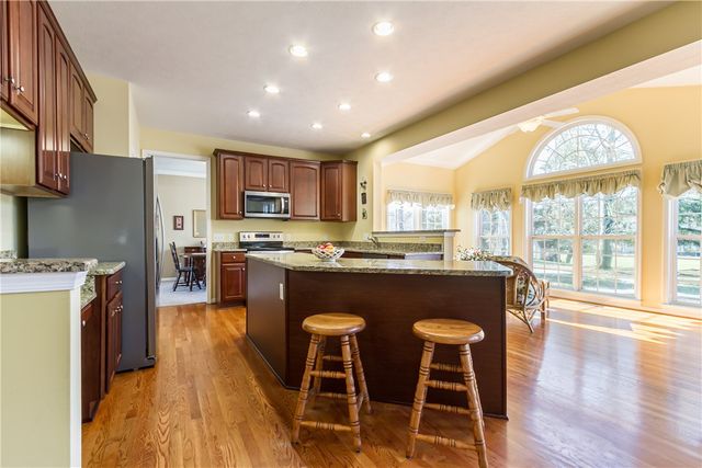 611 Maris Run, Webster, NY 14580