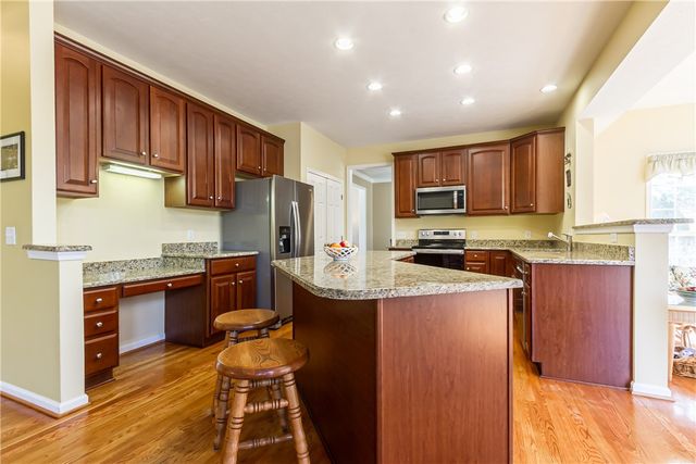 611 Maris Run, Webster, NY 14580