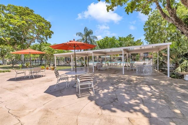 2316 SW 81st Way 8, North Lauderdale, FL 33068
