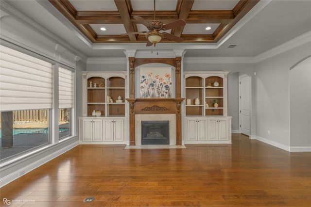 222 Jasmine Walk, Bossier City, LA 71111