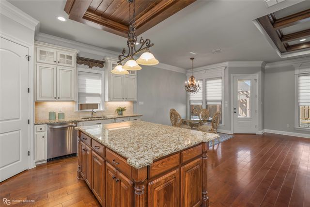 222 Jasmine Walk, Bossier City, LA 71111