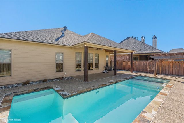 222 Jasmine Walk, Bossier City, LA 71111