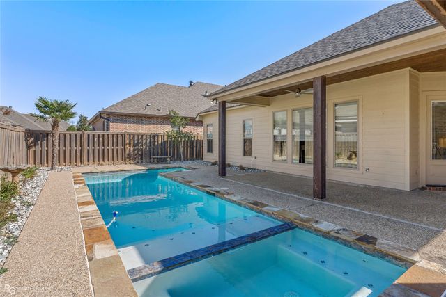 222 Jasmine Walk, Bossier City, LA 71111