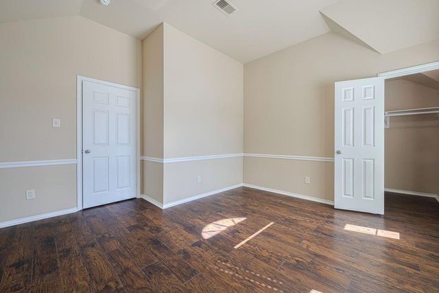 2206 Grand Shore Court, Pearland, TX 77584