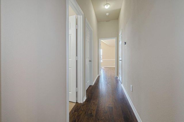 2206 Grand Shore Court, Pearland, TX 77584