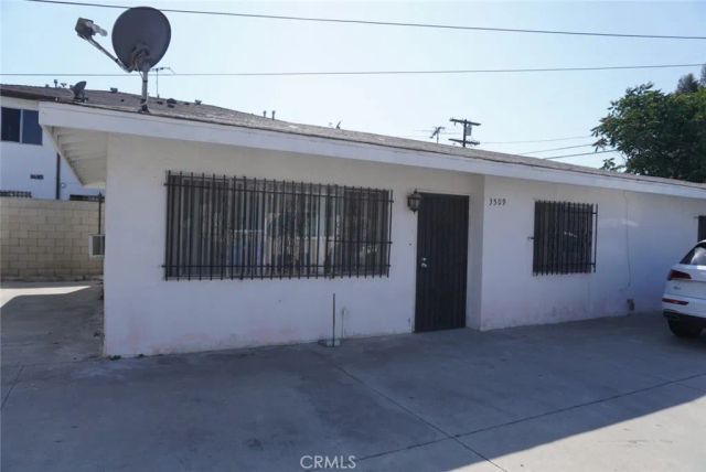 3509 Marmion Way, Los Angeles, CA 90065