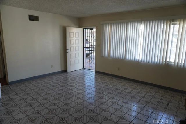 3509 Marmion Way, Los Angeles, CA 90065