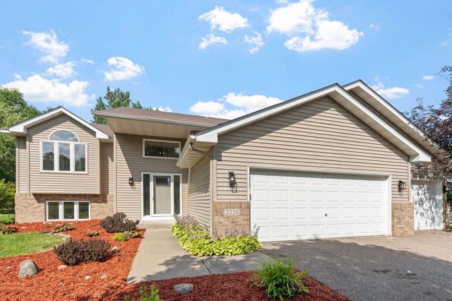 2225 Tart Lake Road, Hugo, MN 55038