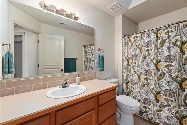 13288 W Heatherbrook Drive, Boise, ID 83713
