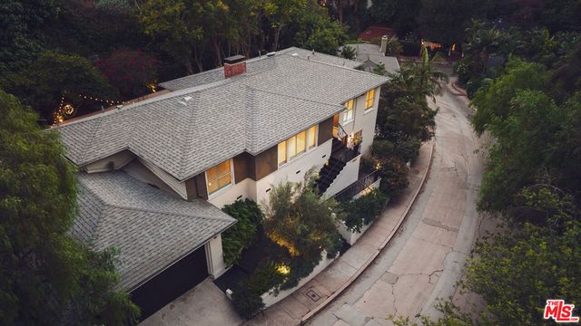 7218 La Presa Drive, Los Angeles, CA 90068