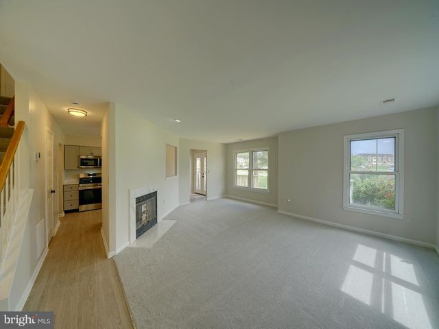 9309 PLAYER DRIVE # 116, Laurel, MD 20708