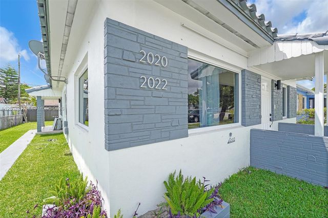 2020 NW 51st St, Miami, FL 33142