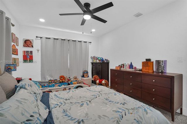 2020 NW 51st St, Miami, FL 33142