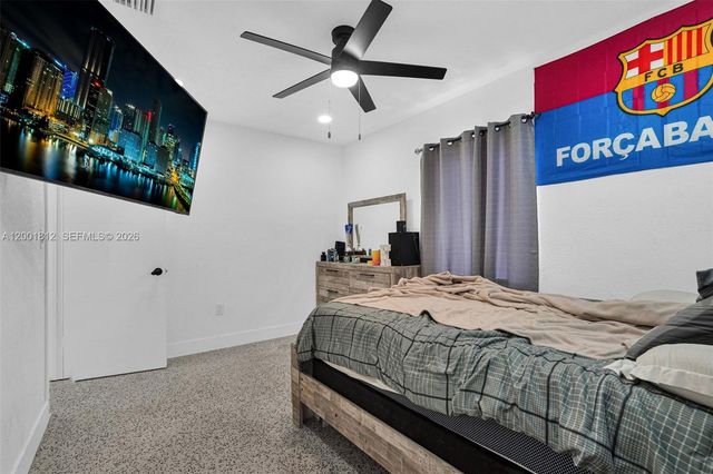 2020 NW 51st St, Miami, FL 33142