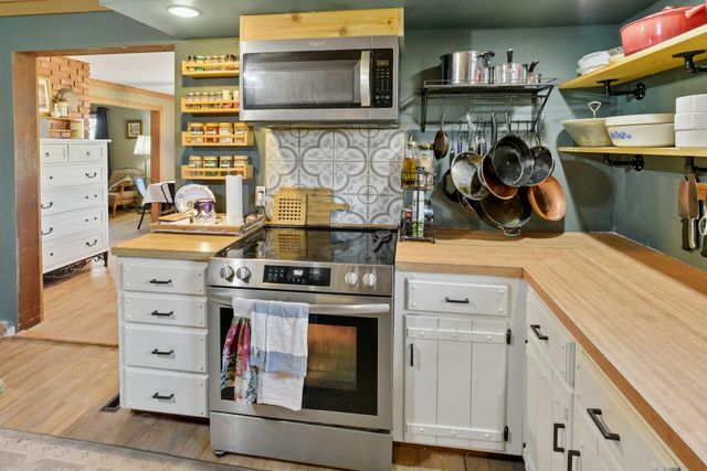 1670 W Union Chapel Road, Nixa, MO 65714