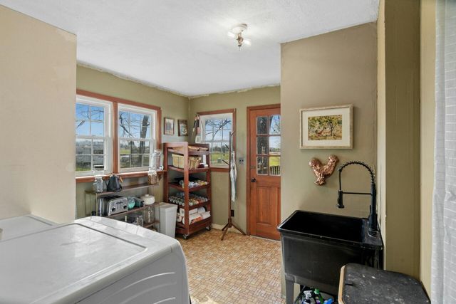 1670 W Union Chapel Road, Nixa, MO 65714