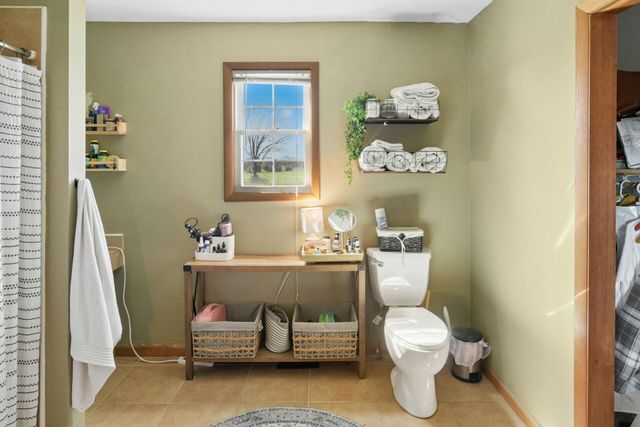 1670 W Union Chapel Road, Nixa, MO 65714