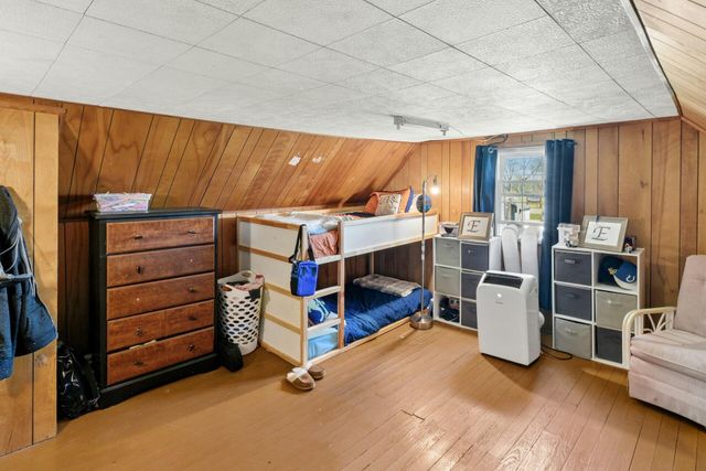 1670 W Union Chapel Road, Nixa, MO 65714