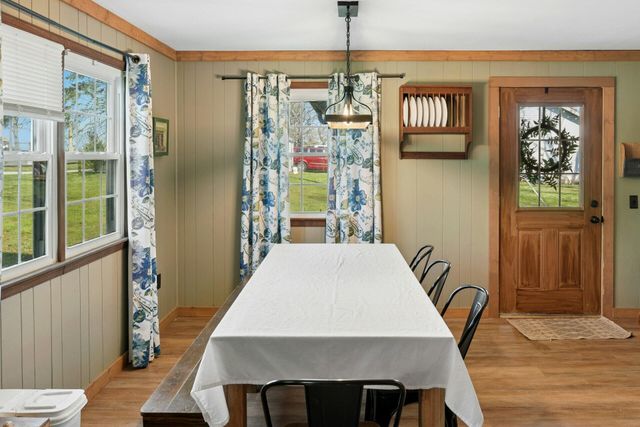 1670 W Union Chapel Road, Nixa, MO 65714