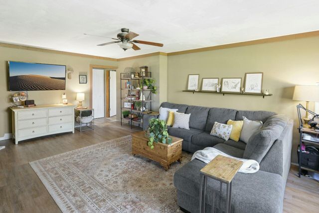 1670 W Union Chapel Road, Nixa, MO 65714