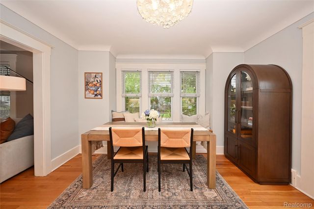 232 W Houstonia Avenue, Royal Oak, MI 48073