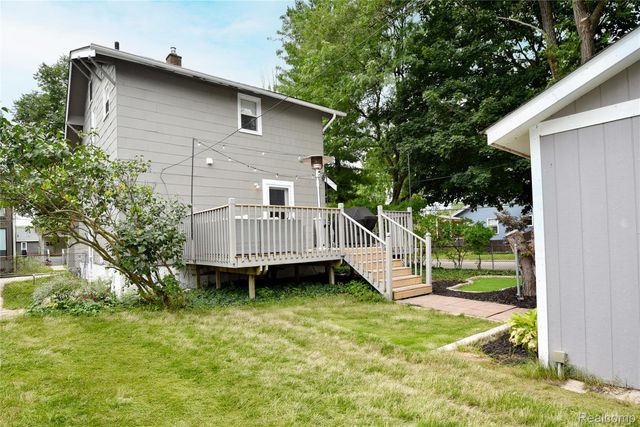232 W Houstonia Avenue, Royal Oak, MI 48073