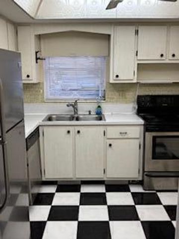 2995 Crosley Drive W H, West Palm Beach, FL 33415