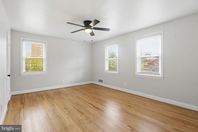 8111 BARKSDALE RD, Baltimore, MD 21286