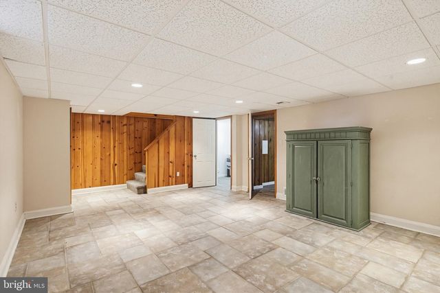 8111 BARKSDALE RD, Baltimore, MD 21286