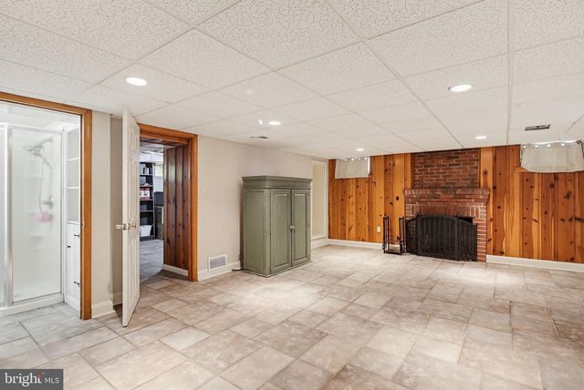 8111 BARKSDALE RD, Baltimore, MD 21286